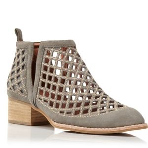 Jeffrey Campbell Taggart Open Weave Booties in grey Size 9.5